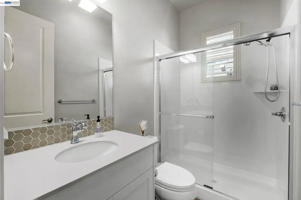 128 Dunfirth Court Hayward CA 94542
