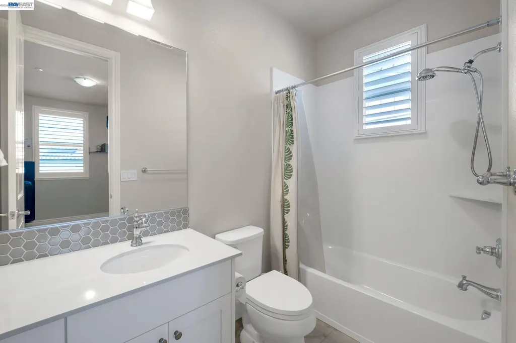 128 Dunfirth Court Hayward CA 94542