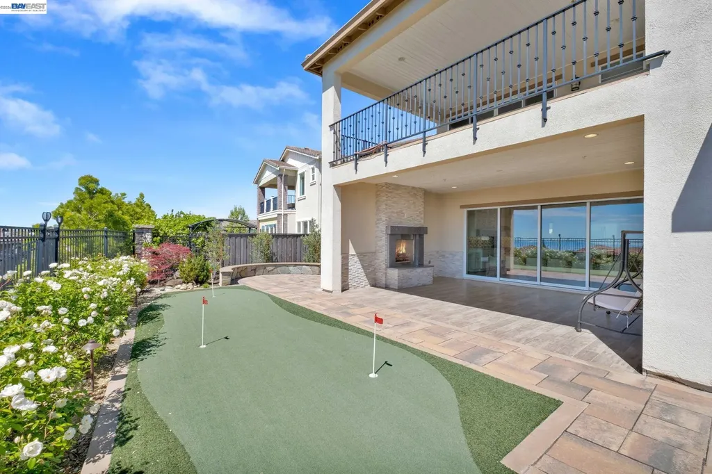128 Dunfirth Court Hayward CA 94542