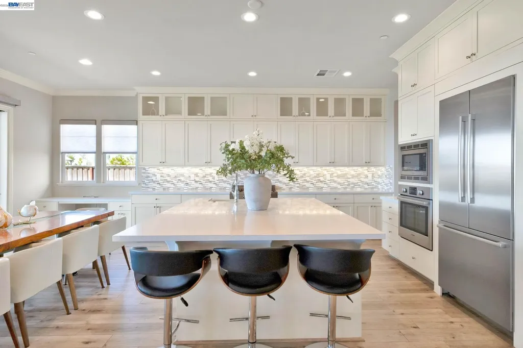 128 Dunfirth Court Hayward CA 94542
