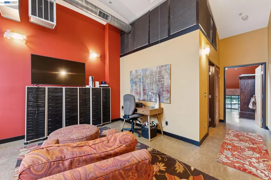 425 11th Street Oakland CA 94606