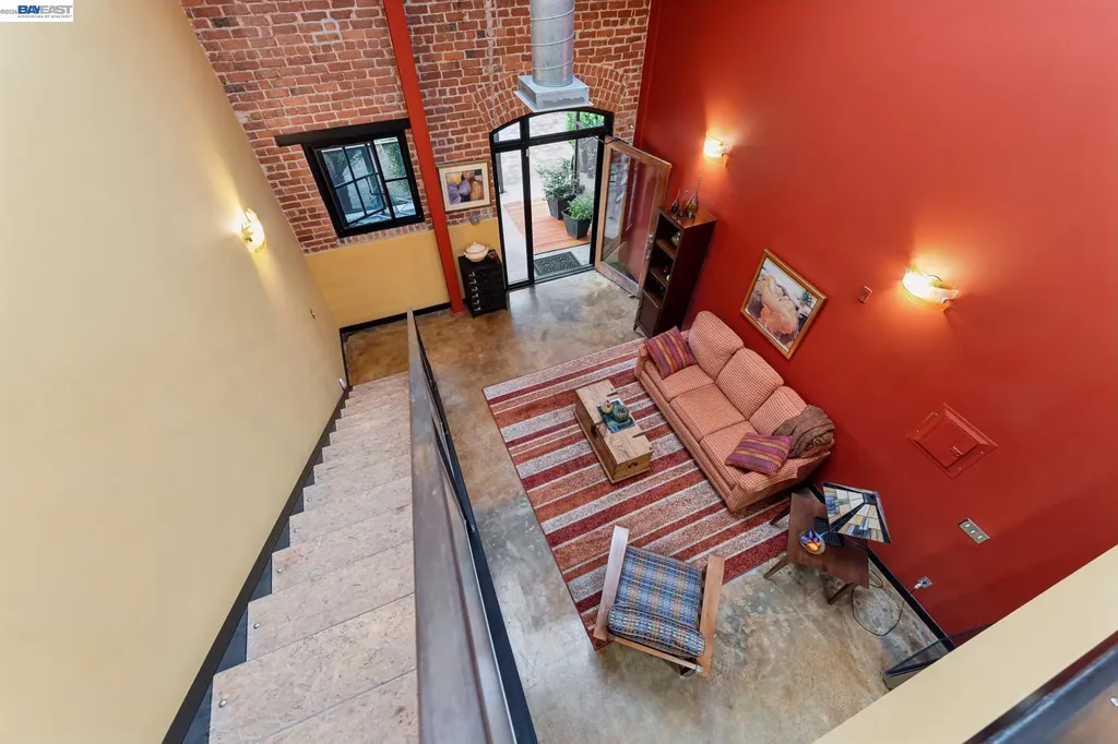 425 11th Street Oakland CA 94606