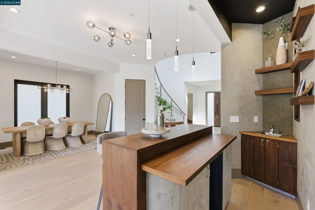 11 Bigleaf Road Orinda CA 94563