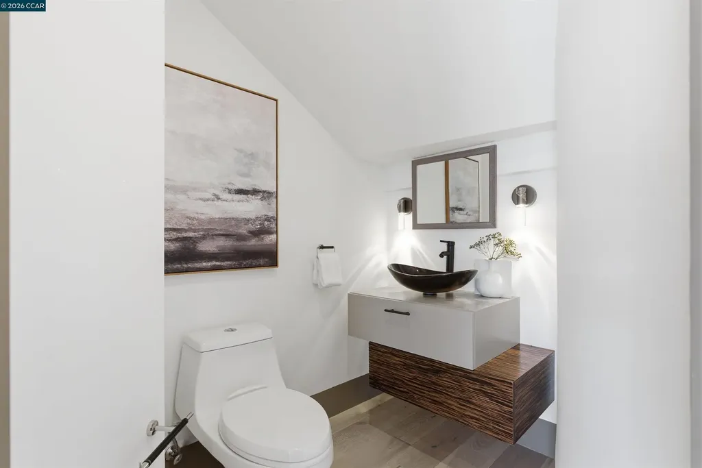 11 Bigleaf Road Orinda CA 94563