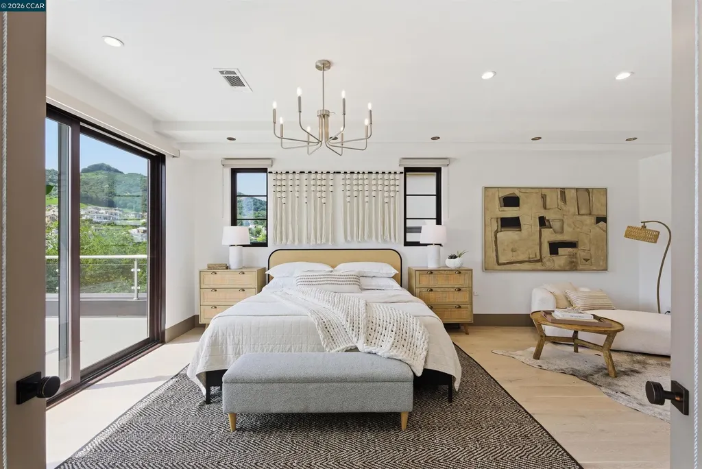 11 Bigleaf Road Orinda CA 94563