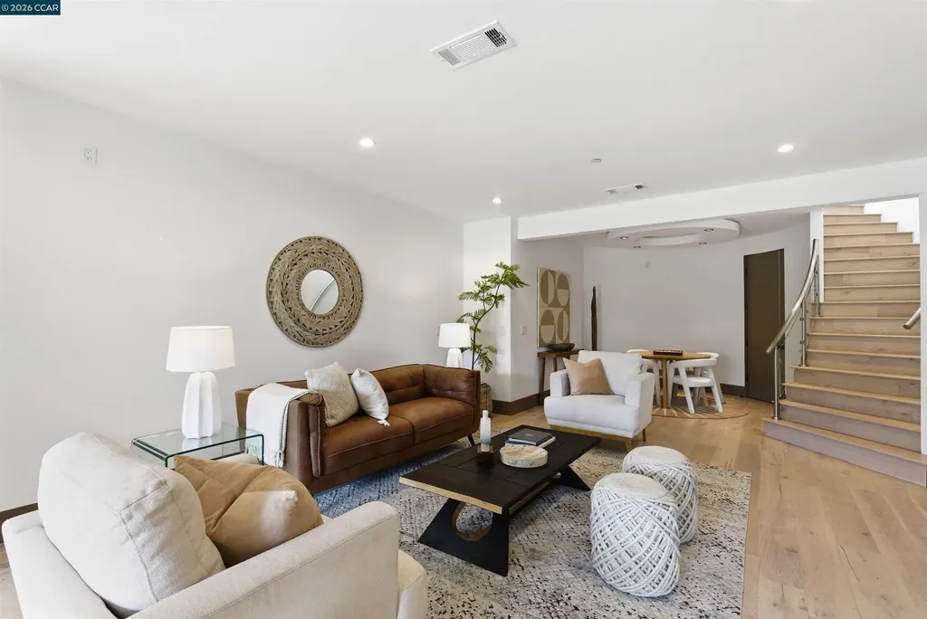 11 Bigleaf Road Orinda CA 94563