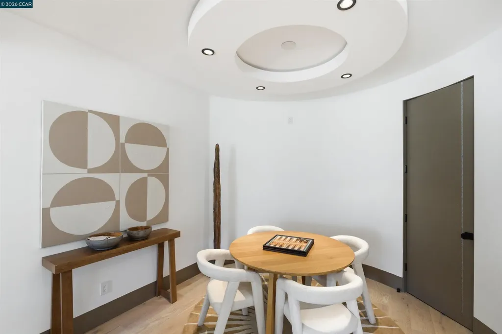 11 Bigleaf Road Orinda CA 94563