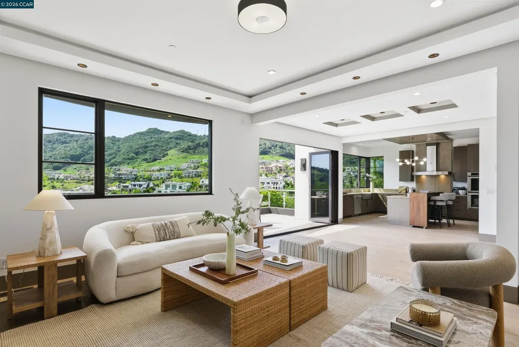 11 Bigleaf Road Orinda CA 94563