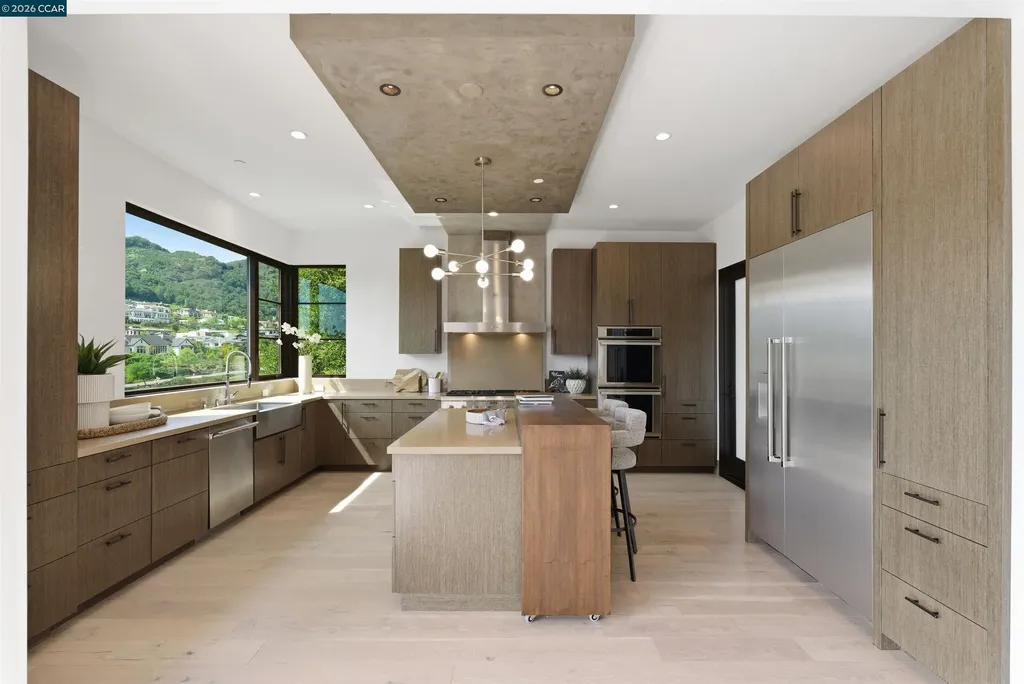 11 Bigleaf Road Orinda CA 94563