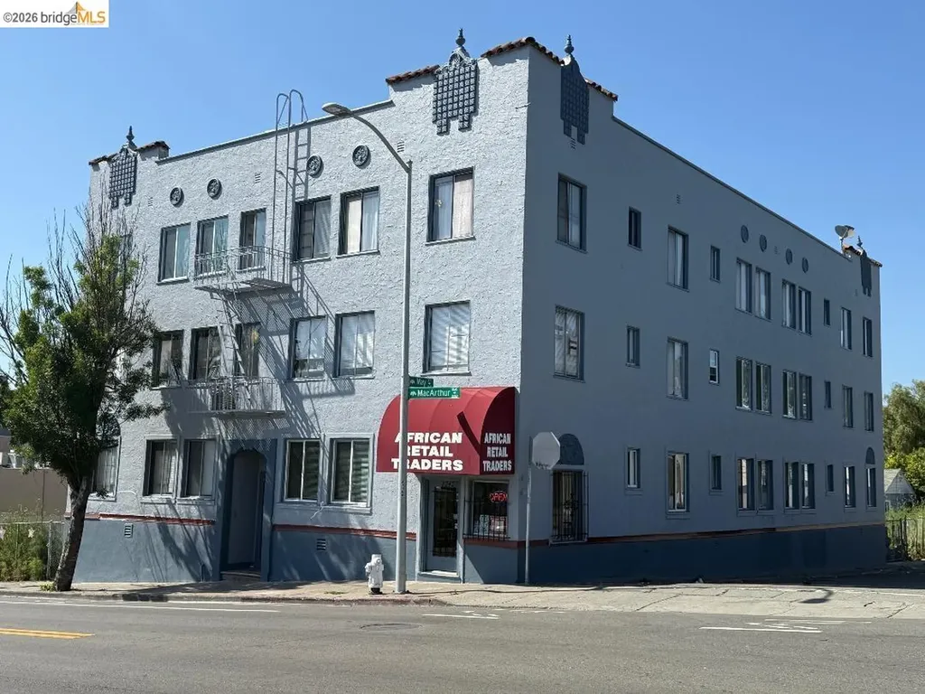 2240 Macarthur Boulevard Oakland CA 94602