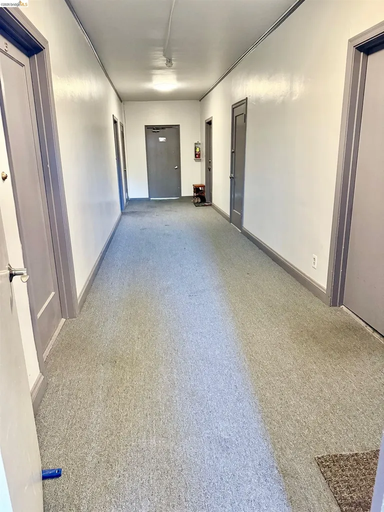 2240 Macarthur Boulevard Oakland CA 94602