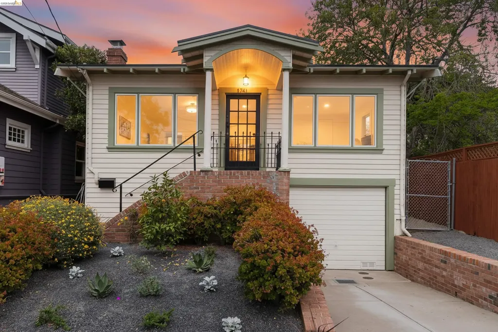 1741 Derby Street Berkeley CA 94703
