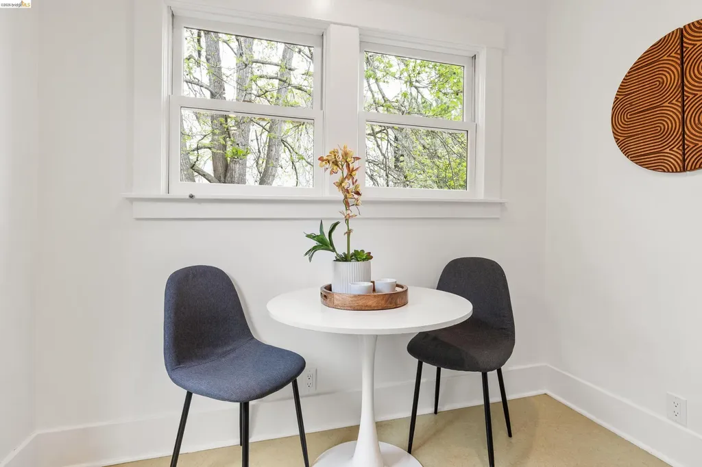 1741 Derby Street Berkeley CA 94703