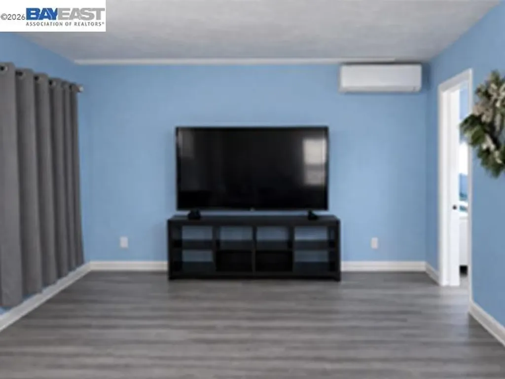 1614 72nd Avenue Oakland CA 94621