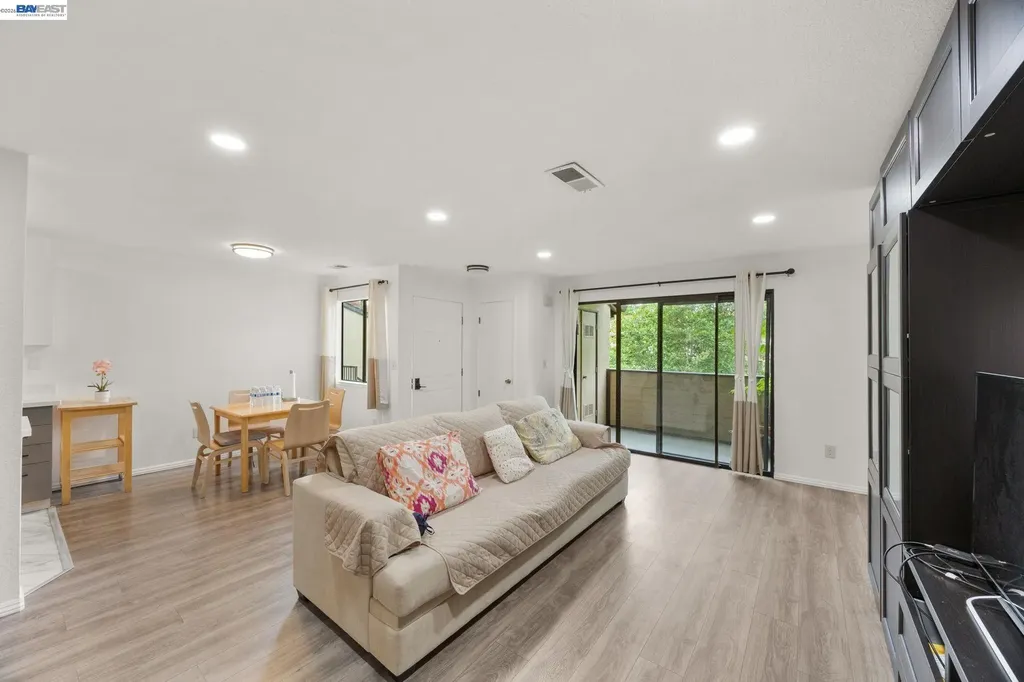 162 Shaniko Common Fremont CA 94539