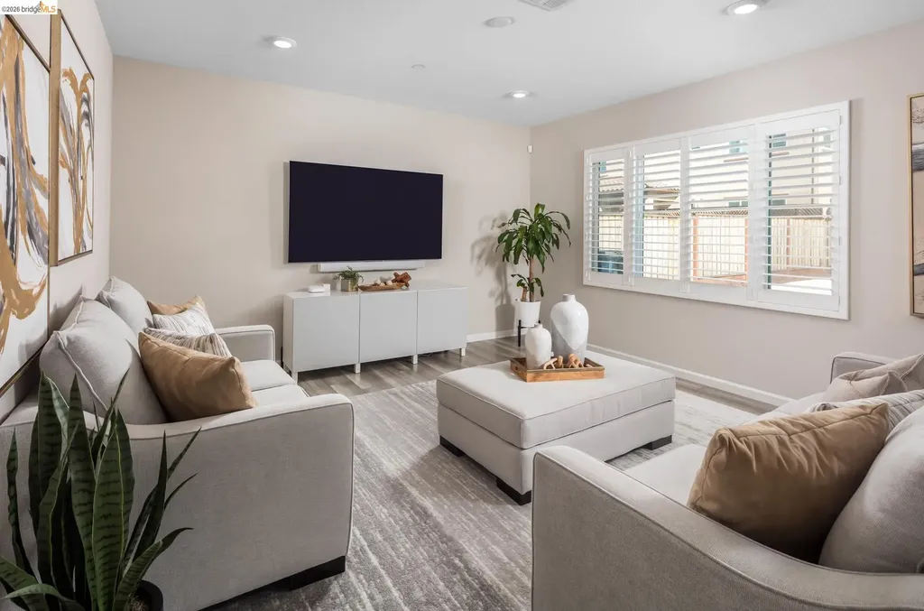 5591 Saddle Rock Lane Antioch CA 94531