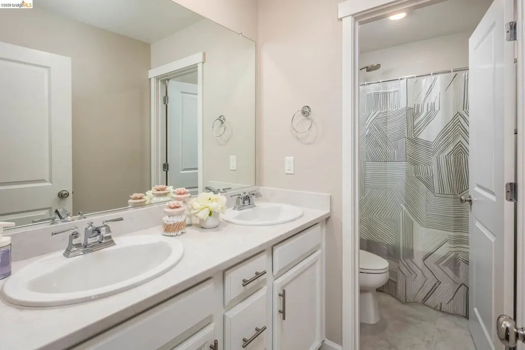 5591 Saddle Rock Lane Antioch CA 94531