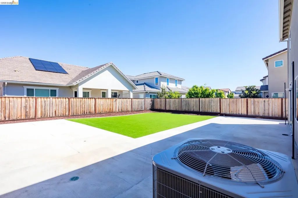 5591 Saddle Rock Lane Antioch CA 94531