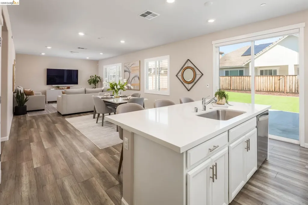 5591 Saddle Rock Lane Antioch CA 94531