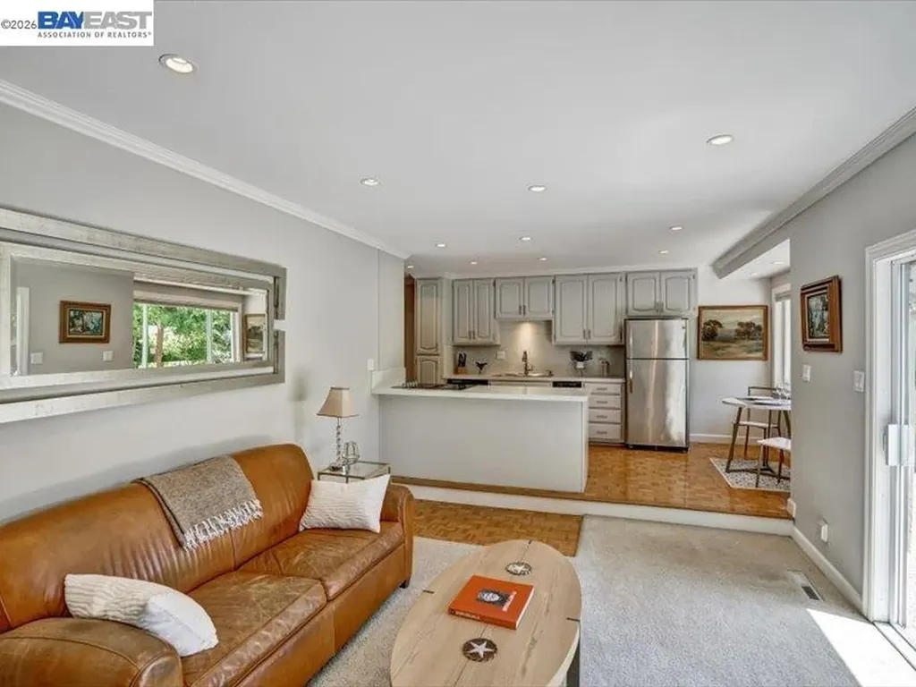 775 Bonde Court Pleasanton CA 94566