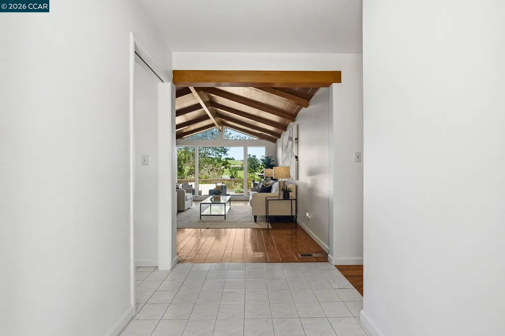 61 Sullivan Drive Moraga CA 94556