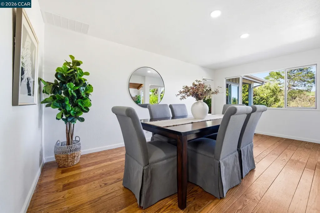 61 Sullivan Drive Moraga CA 94556