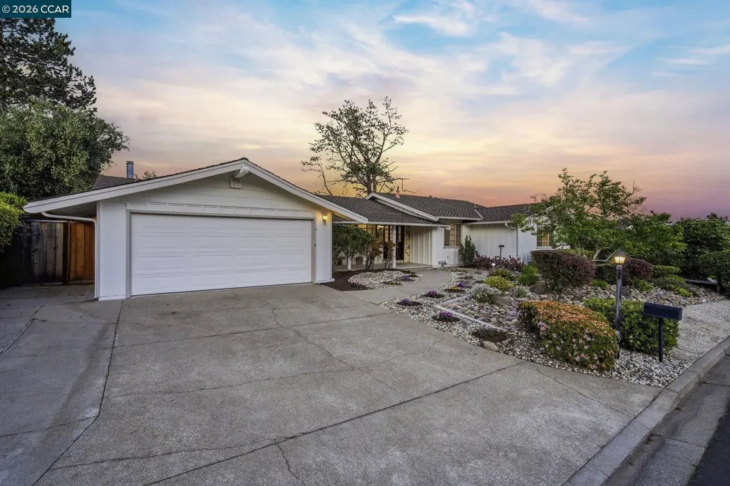 61 Sullivan Drive Moraga CA 94556