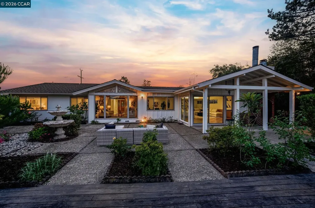 61 Sullivan Drive Moraga CA 94556