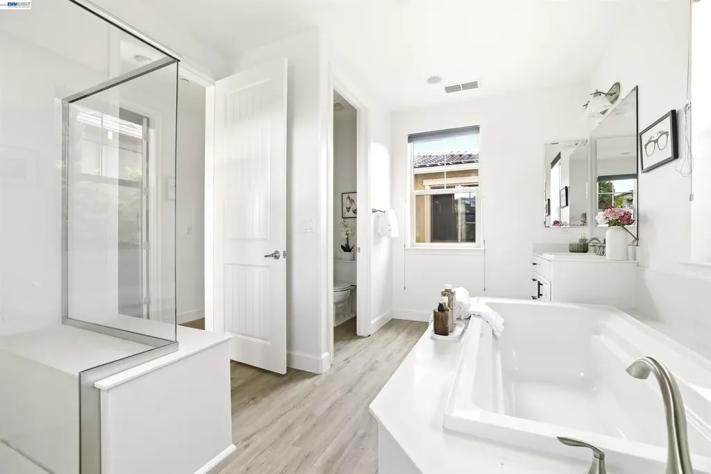 3159 Central Parkway Dublin CA 94568
