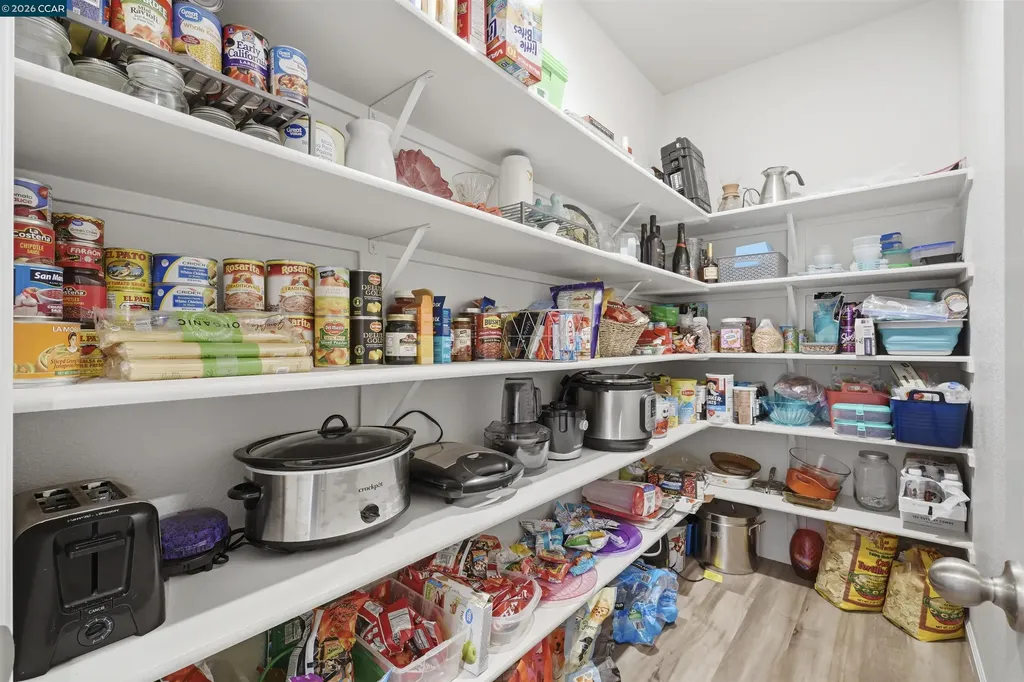 1655 Apricot Court Dixon CA 95620