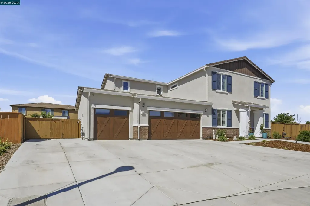 1655 Apricot Court Dixon CA 95620
