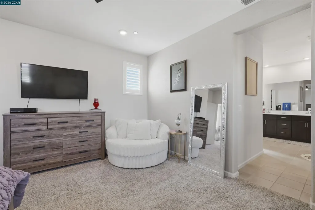 1655 Apricot Court Dixon CA 95620