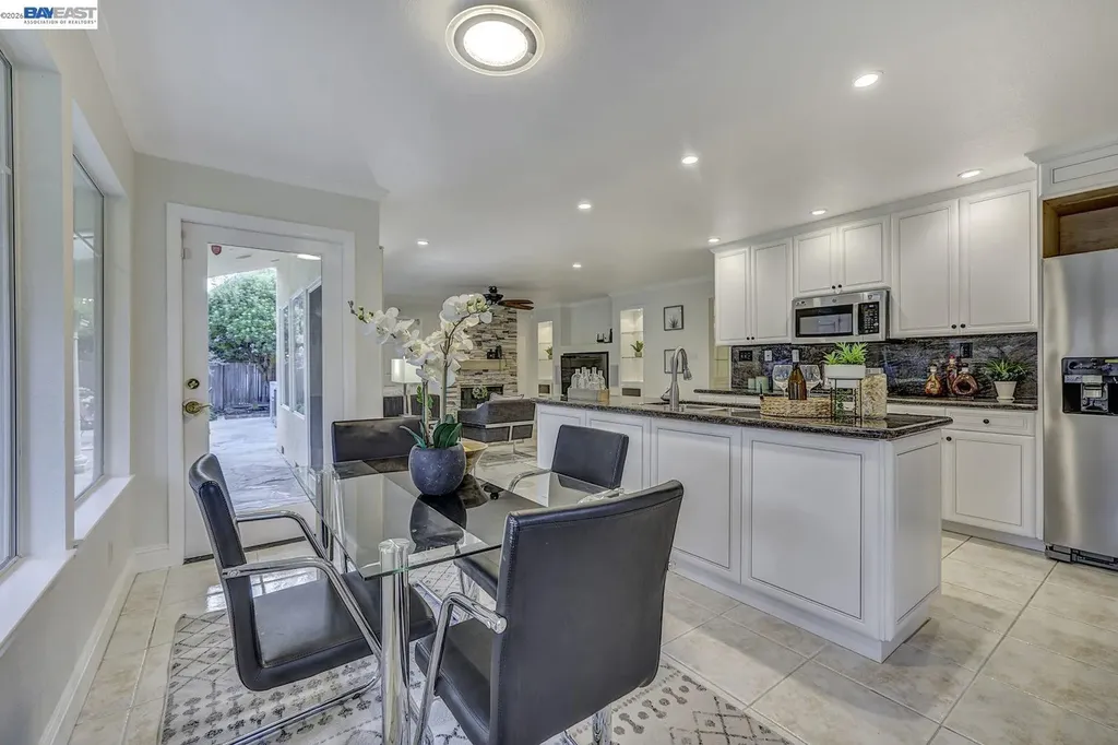 796 Posada Way Fremont CA 94536