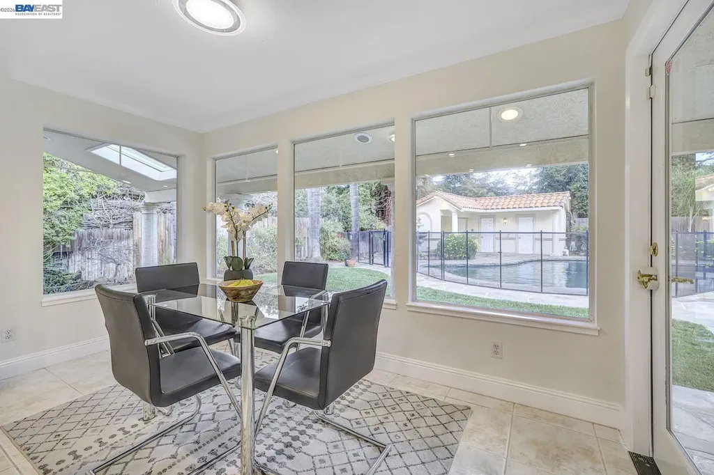 796 Posada Way Fremont CA 94536