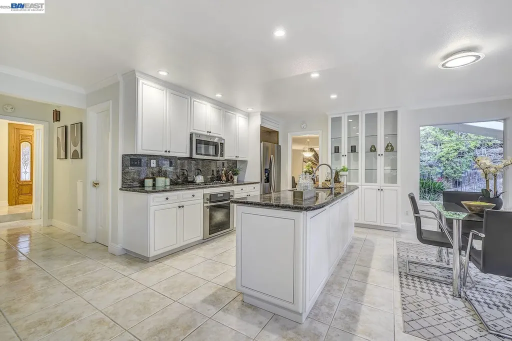 796 Posada Way Fremont CA 94536