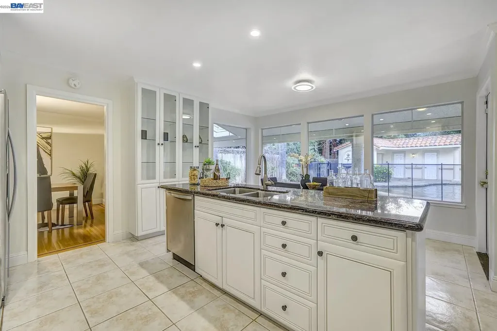 796 Posada Way Fremont CA 94536