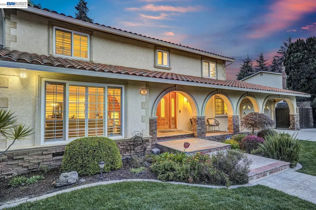 796 Posada Way Fremont CA 94536