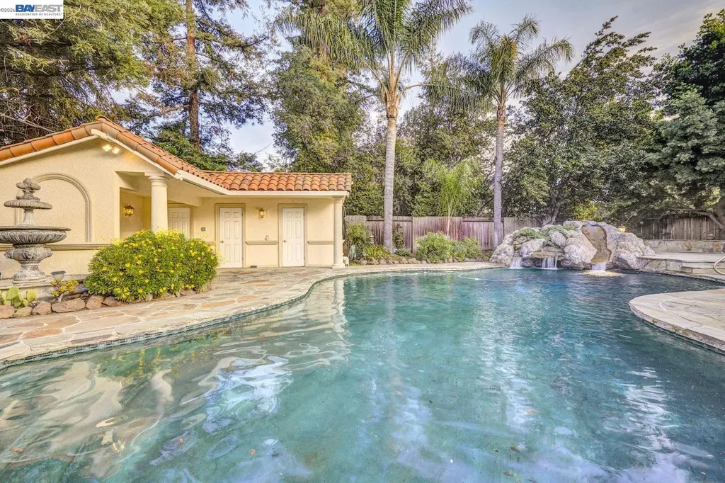 796 Posada Way Fremont CA 94536
