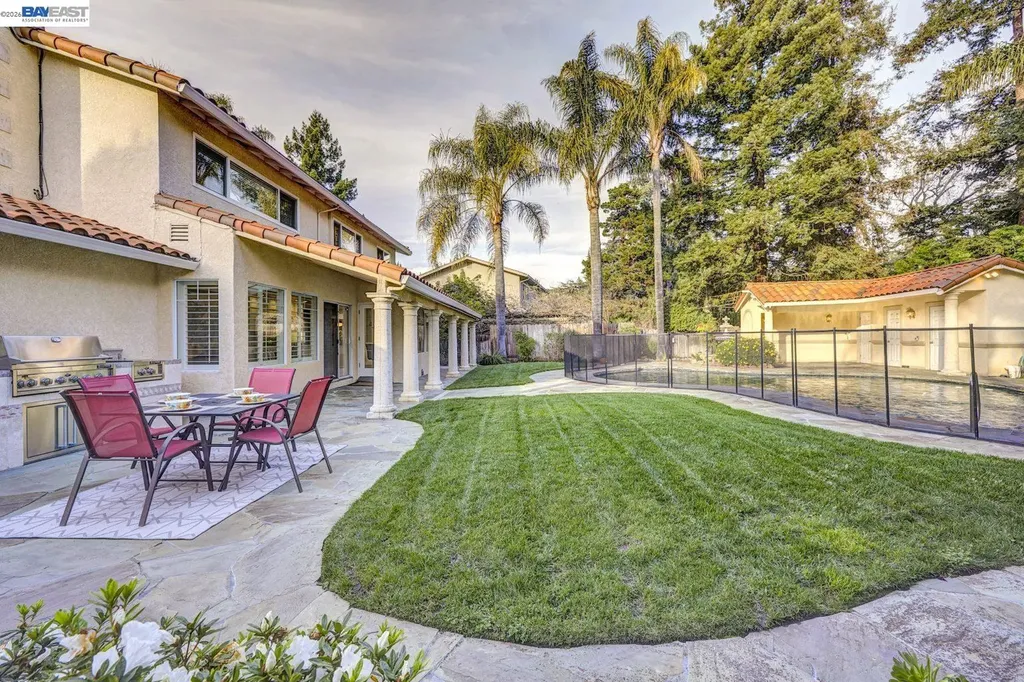 796 Posada Way Fremont CA 94536