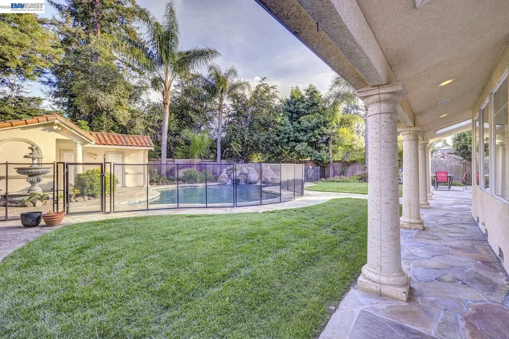 796 Posada Way Fremont CA 94536