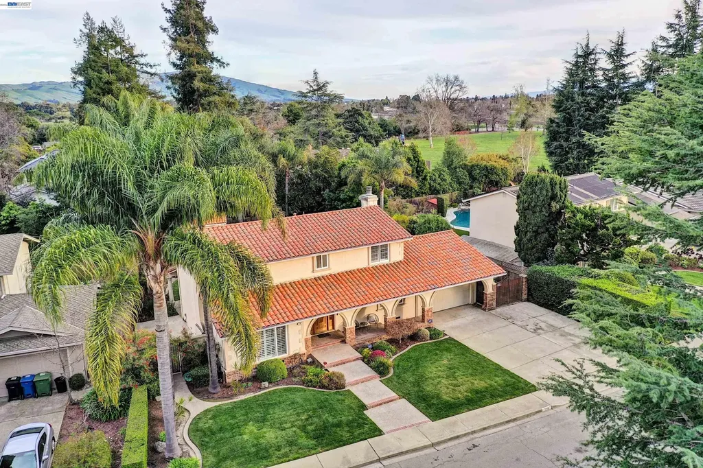796 Posada Way Fremont CA 94536