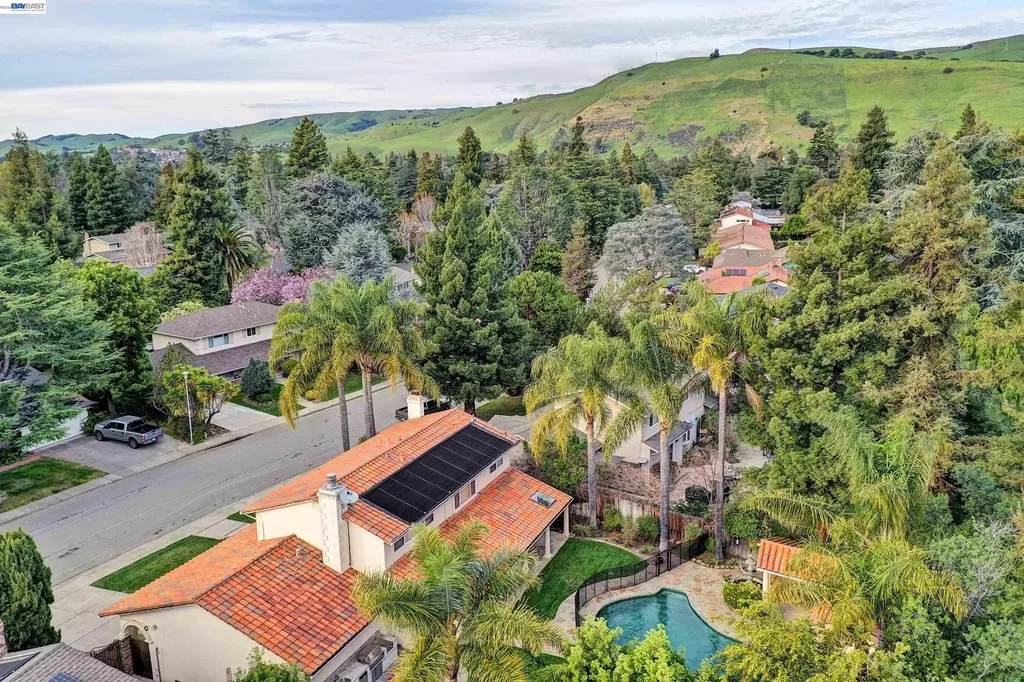 796 Posada Way Fremont CA 94536