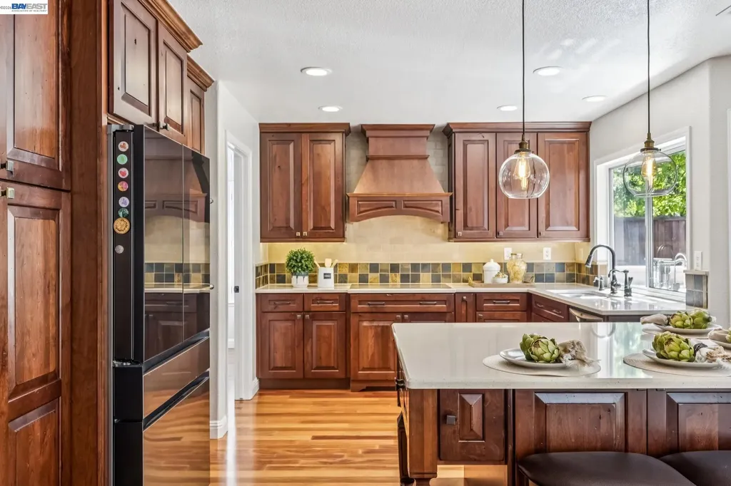 2426 Tapestry Way Pleasanton CA 94566