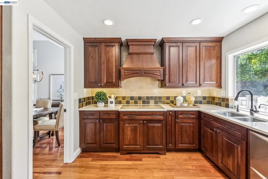 2426 Tapestry Way Pleasanton CA 94566