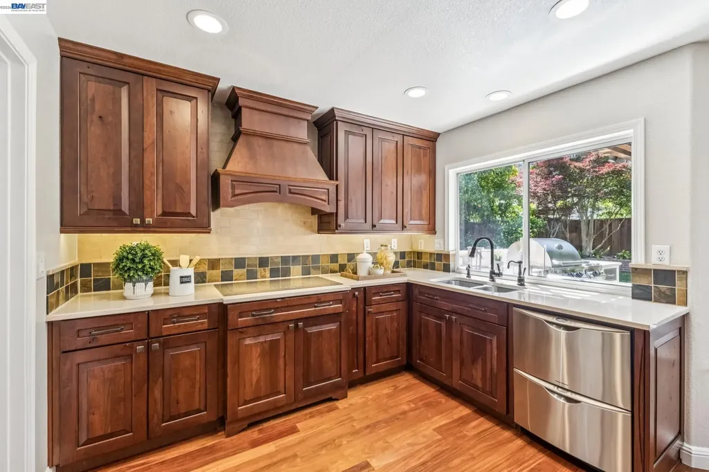 2426 Tapestry Way Pleasanton CA 94566