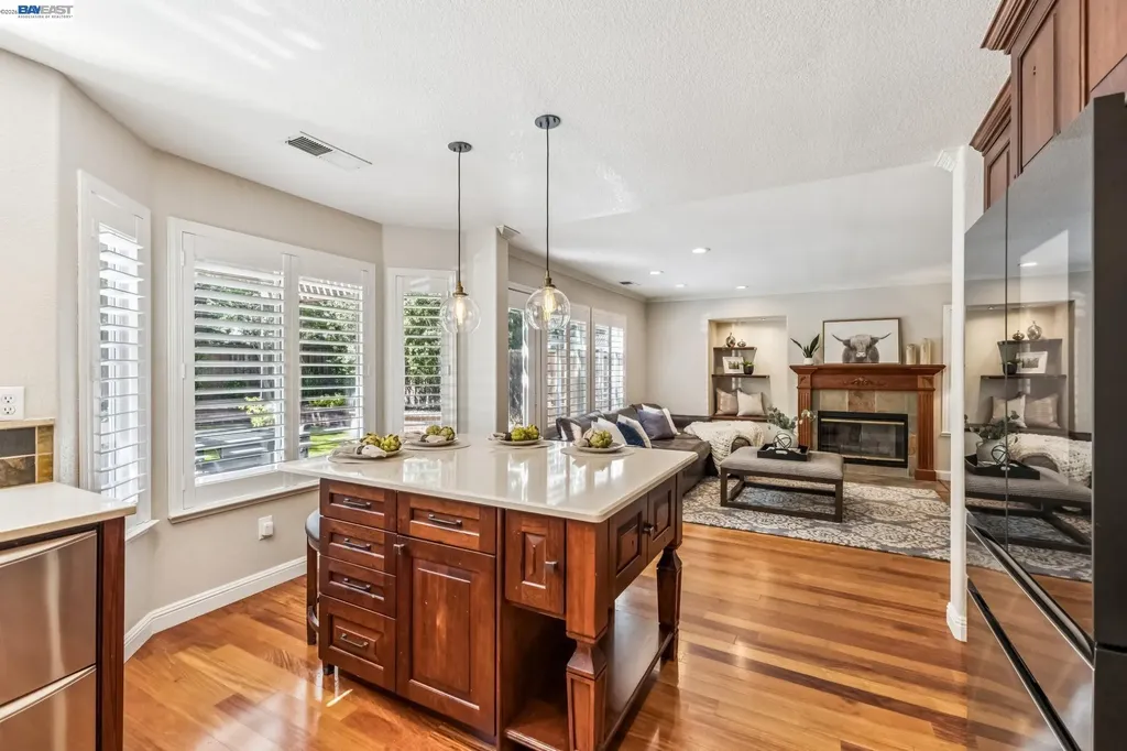 2426 Tapestry Way Pleasanton CA 94566
