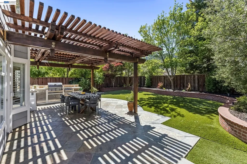 2426 Tapestry Way Pleasanton CA 94566