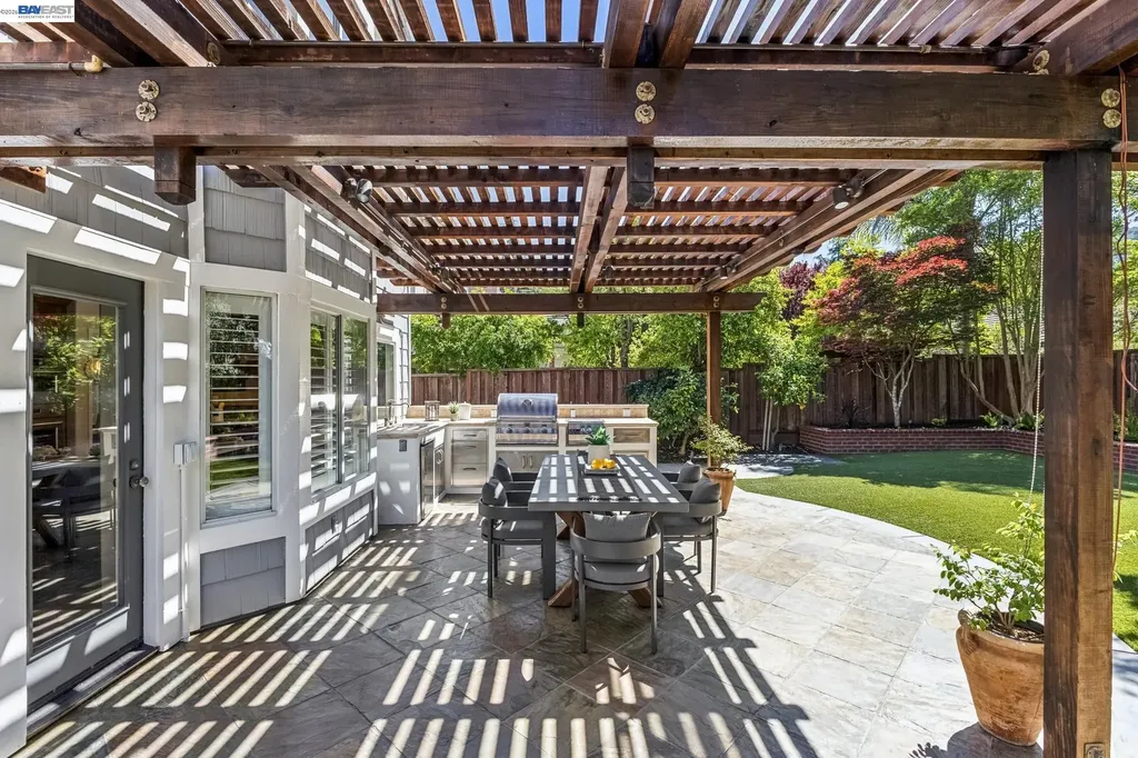 2426 Tapestry Way Pleasanton CA 94566