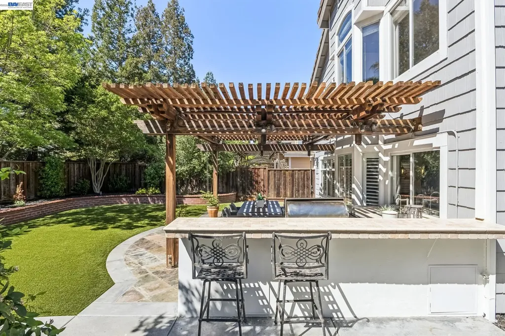 2426 Tapestry Way Pleasanton CA 94566