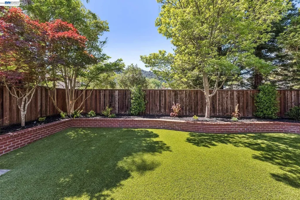 2426 Tapestry Way Pleasanton CA 94566